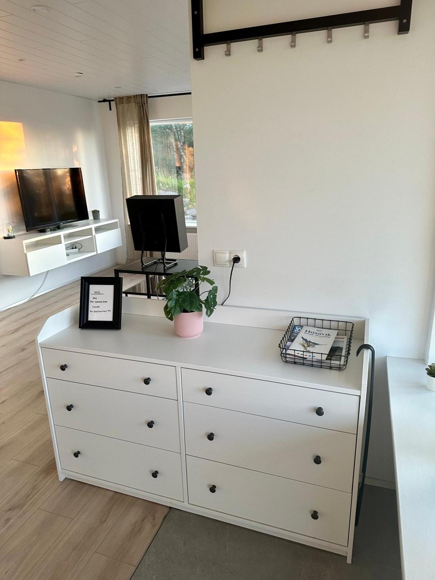 Charming 1-Bedroom Condo With Stunning View 레이캬비크 외부 사진